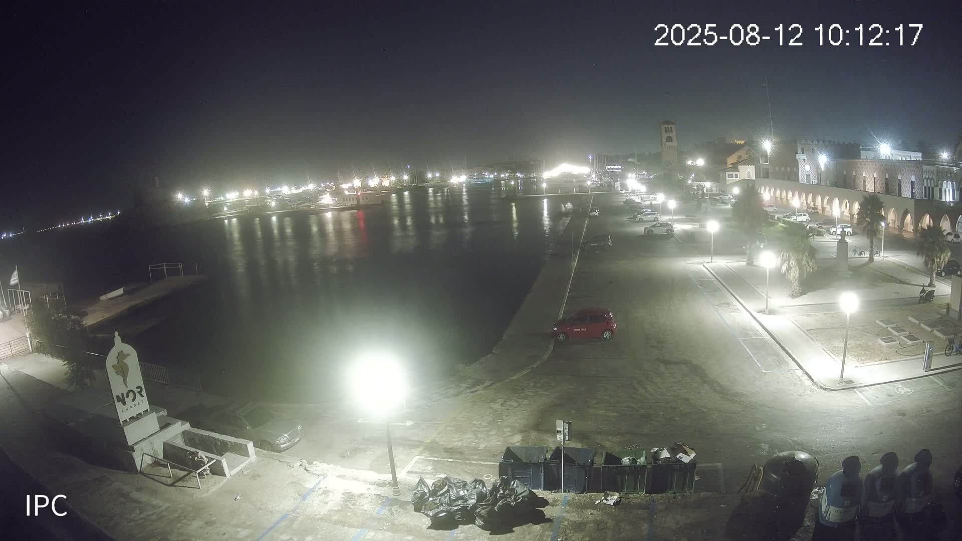 Rhodes, Colossus of Rhodes (Kolossos tis Ródou)- Mandraki Rhodes Marina & Platia Antinavarchou Perikli Ioannidi Plaza Live Cam - Rhodes (Ródos), Dodacanese, South Aegean (Periféreia Notíou Aigaíou), Greece 