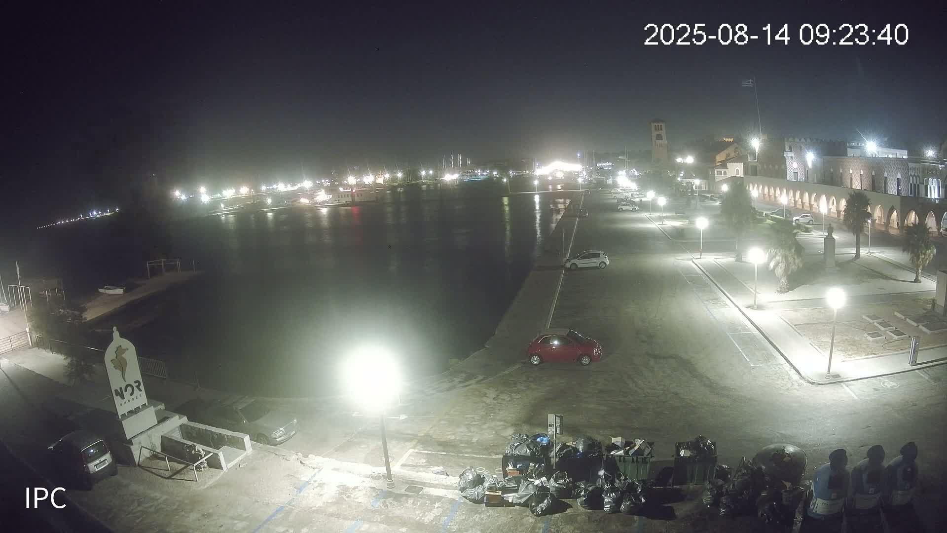 Rhodes, Colossus of Rhodes (Kolossos tis Ródou)- Mandraki Rhodes Marina & Platia Antinavarchou Perikli Ioannidi Plaza Live Cam - Rhodes (Ródos), Dodacanese, South Aegean (Periféreia Notíou Aigaíou), Greece 