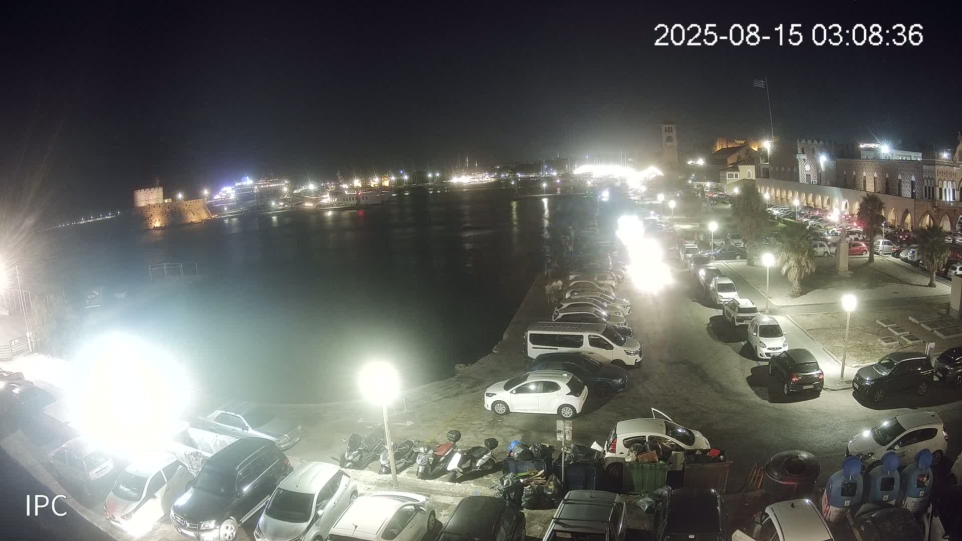 Rhodes, Colossus of Rhodes (Kolossos tis Ródou)- Mandraki Rhodes Marina & Platia Antinavarchou Perikli Ioannidi Plaza Live Cam - Rhodes (Ródos), Dodacanese, South Aegean (Periféreia Notíou Aigaíou), Greece 