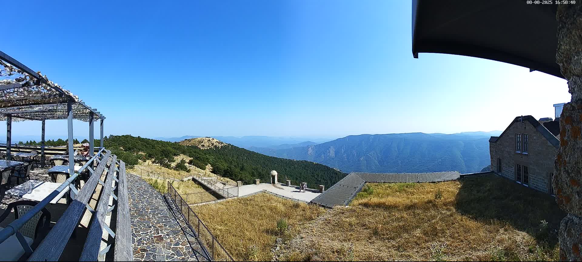 Val-d'Aigoual, Mont Aigoual South Summit (Sommet Sud) Live Cam -   Le Vigan, Gard, Occitanie, France
