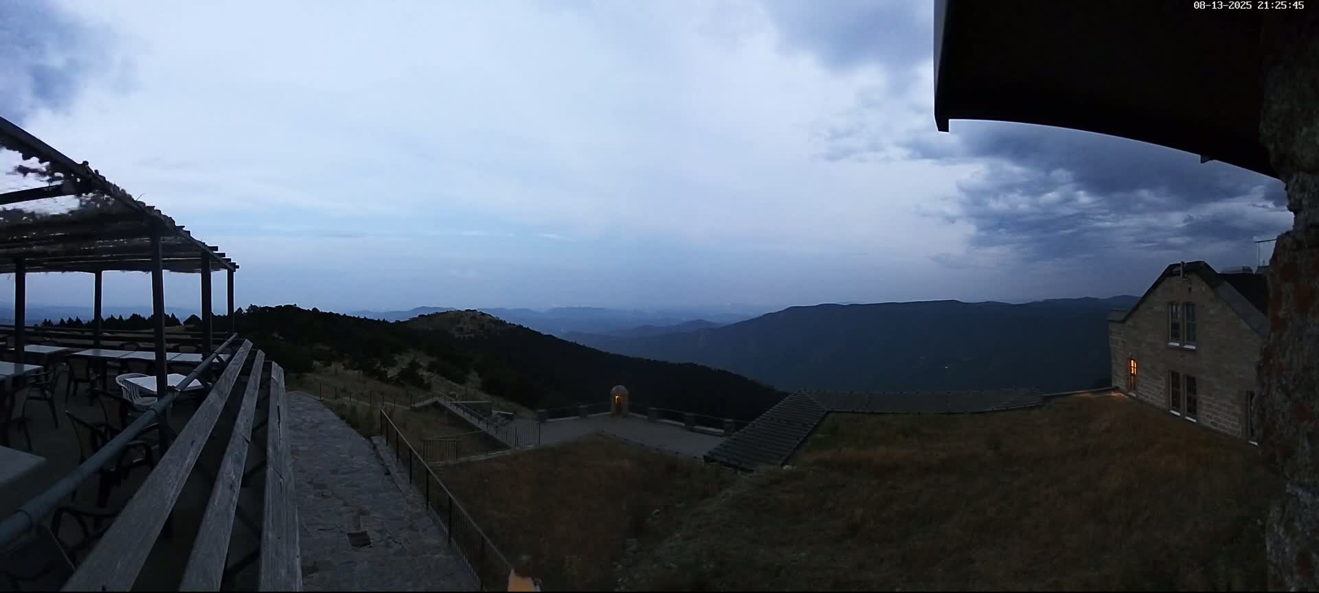 Val-d'Aigoual, Mont Aigoual South Summit (Sommet Sud) Live Cam -   Le Vigan, Gard, Occitanie, France