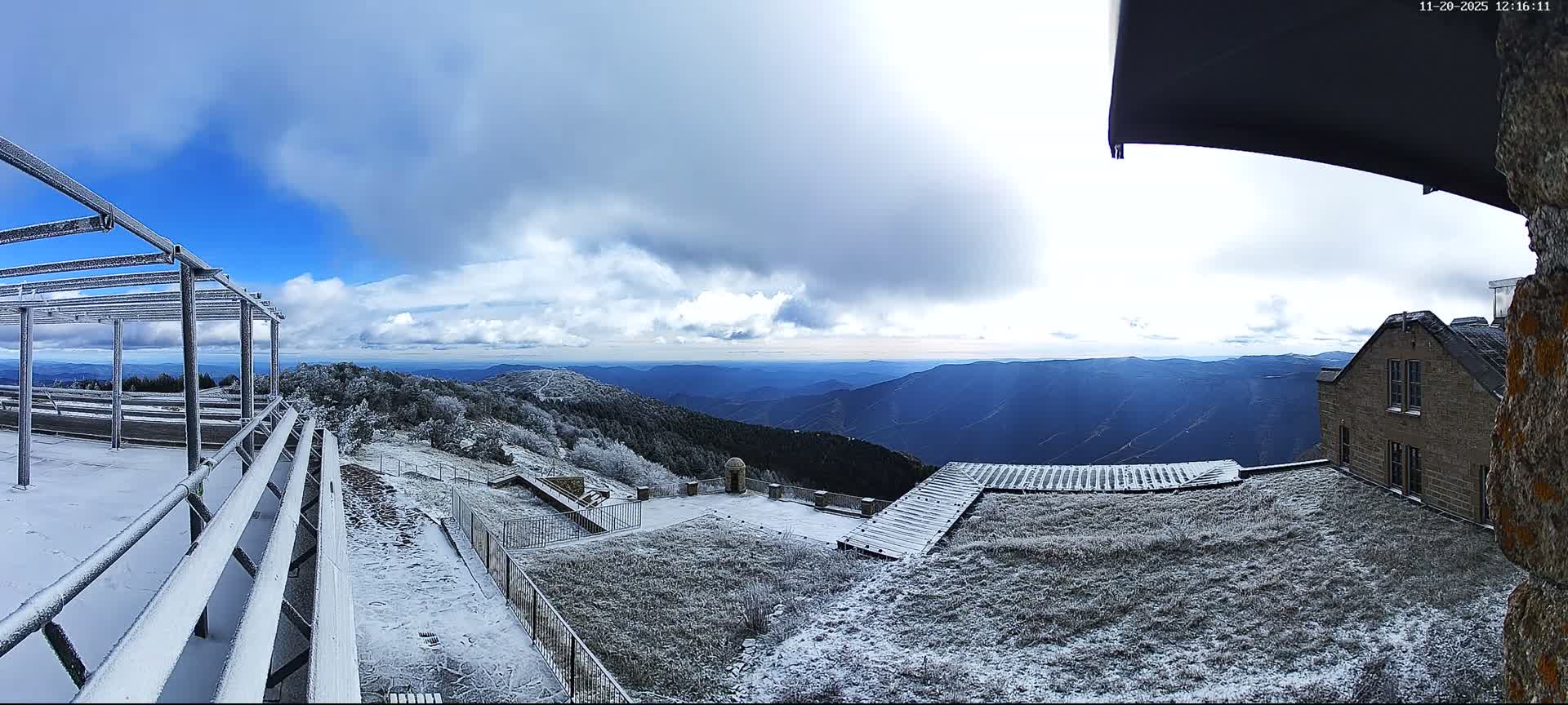 Val-d'Aigoual, Mont Aigoual South Summit (Sommet Sud) Live Cam -   Le Vigan, Gard, Occitanie, France
