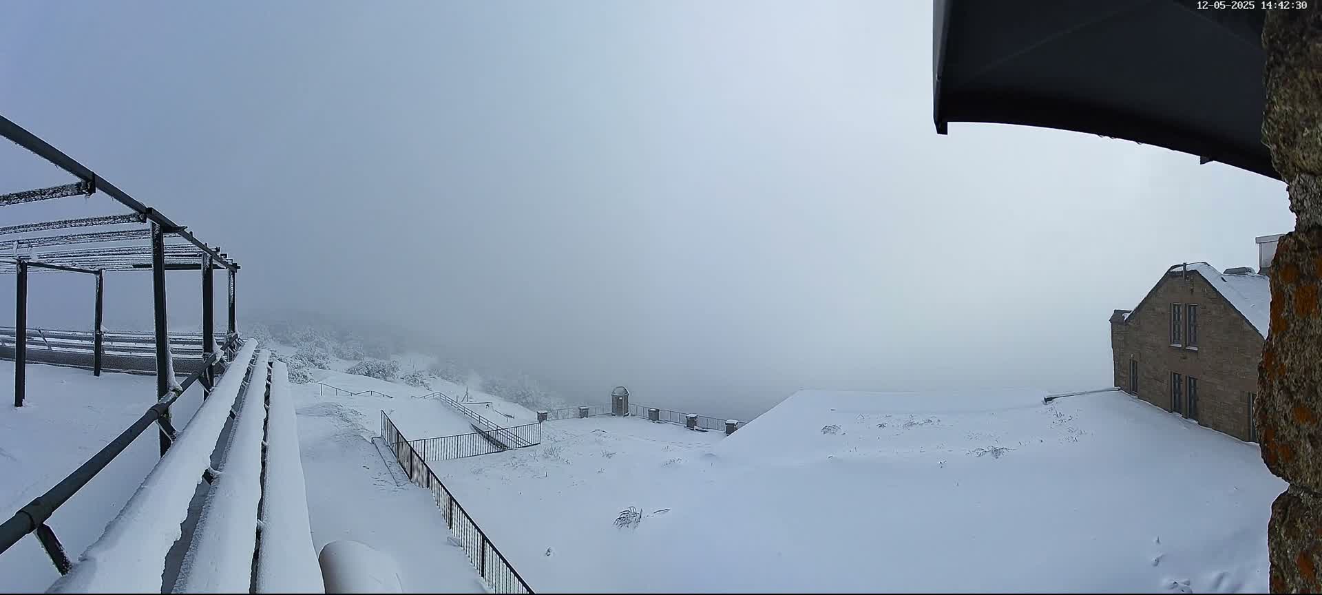 Val-d'Aigoual, Mont Aigoual South Summit (Sommet Sud) Live Cam -   Le Vigan, Gard, Occitanie, France