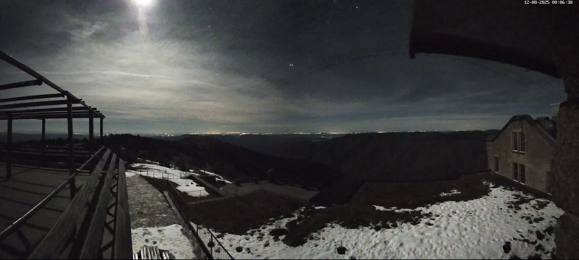 Val-d'Aigoual, Mont Aigoual South Summit (Sommet Sud) Live Cam -   Le Vigan, Gard, Occitanie, France