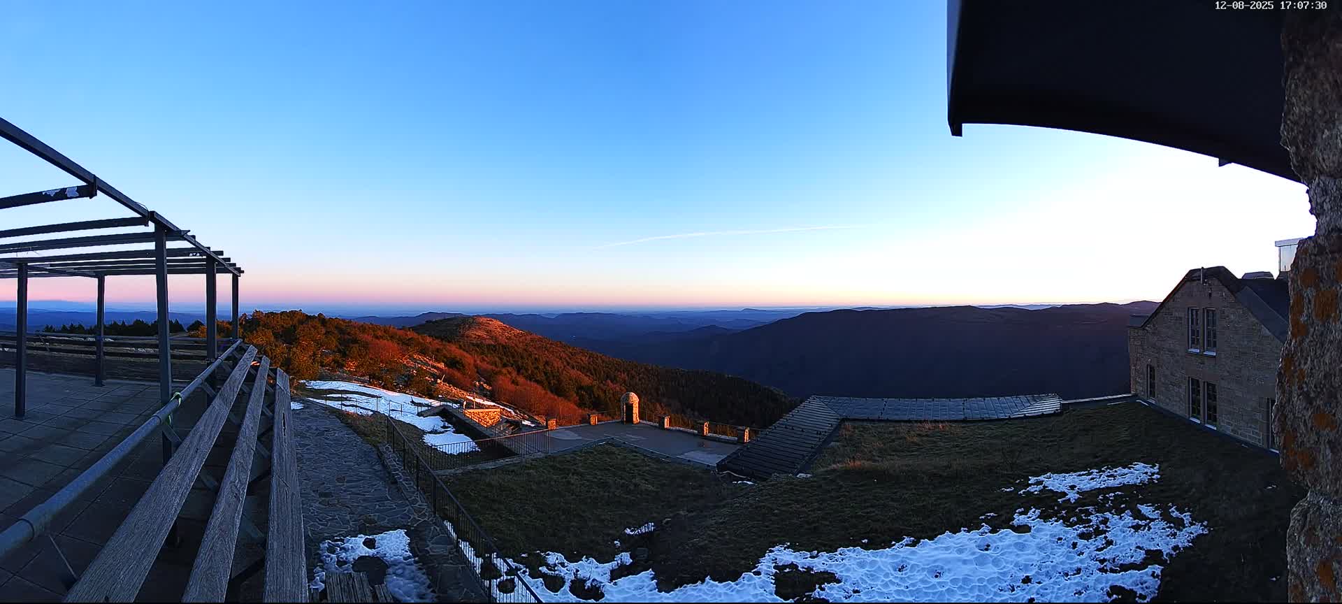 Val-d'Aigoual, Mont Aigoual South Summit (Sommet Sud) Live Cam -   Le Vigan, Gard, Occitanie, France
