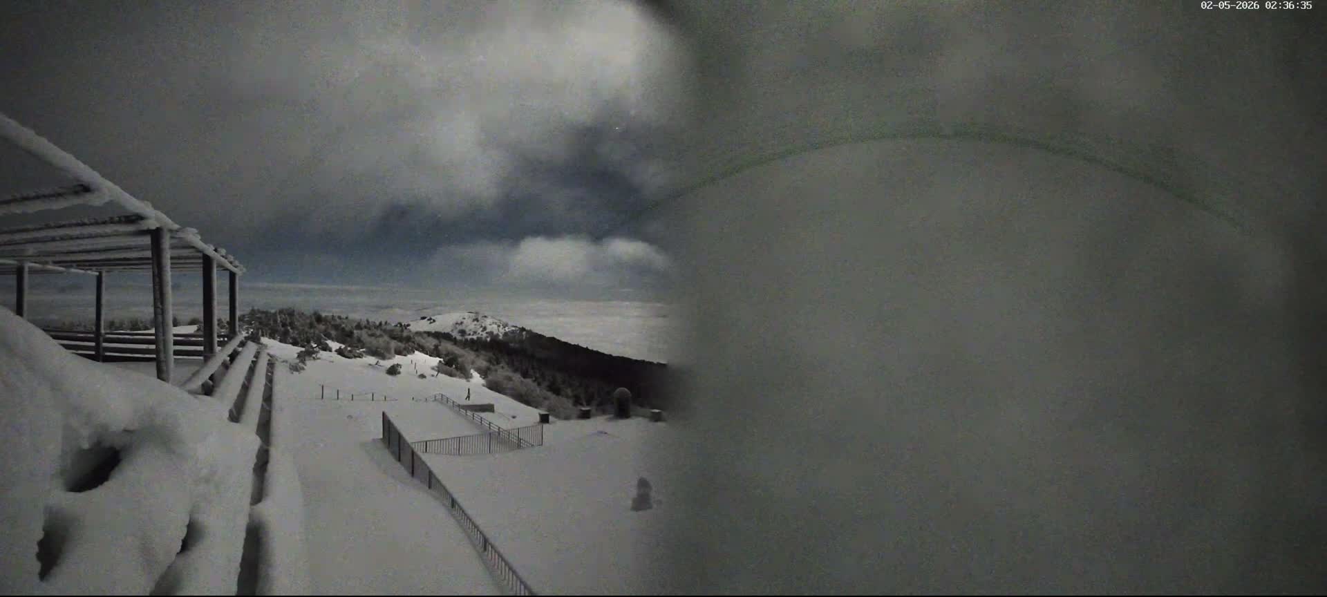 Val-d'Aigoual, Mont Aigoual South Summit (Sommet Sud) Live Cam -   Le Vigan, Gard, Occitanie, France