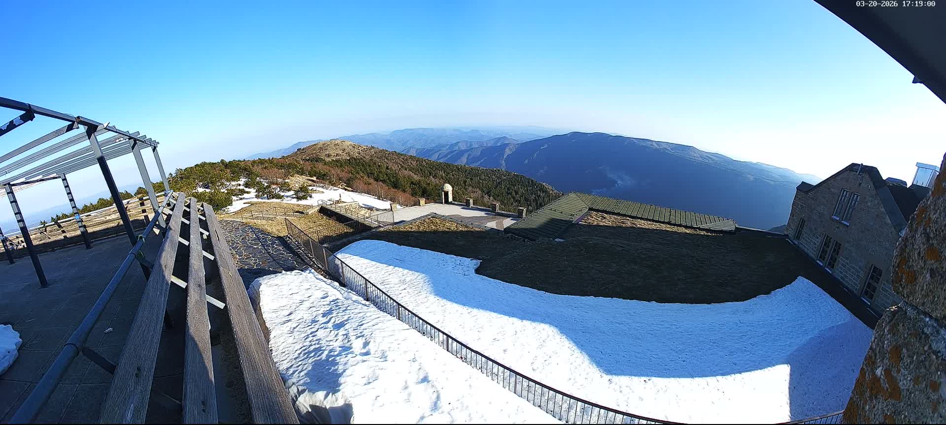 Val-d'Aigoual, Mont Aigoual South Summit (Sommet Sud) Live Cam -   Le Vigan, Gard, Occitanie, France