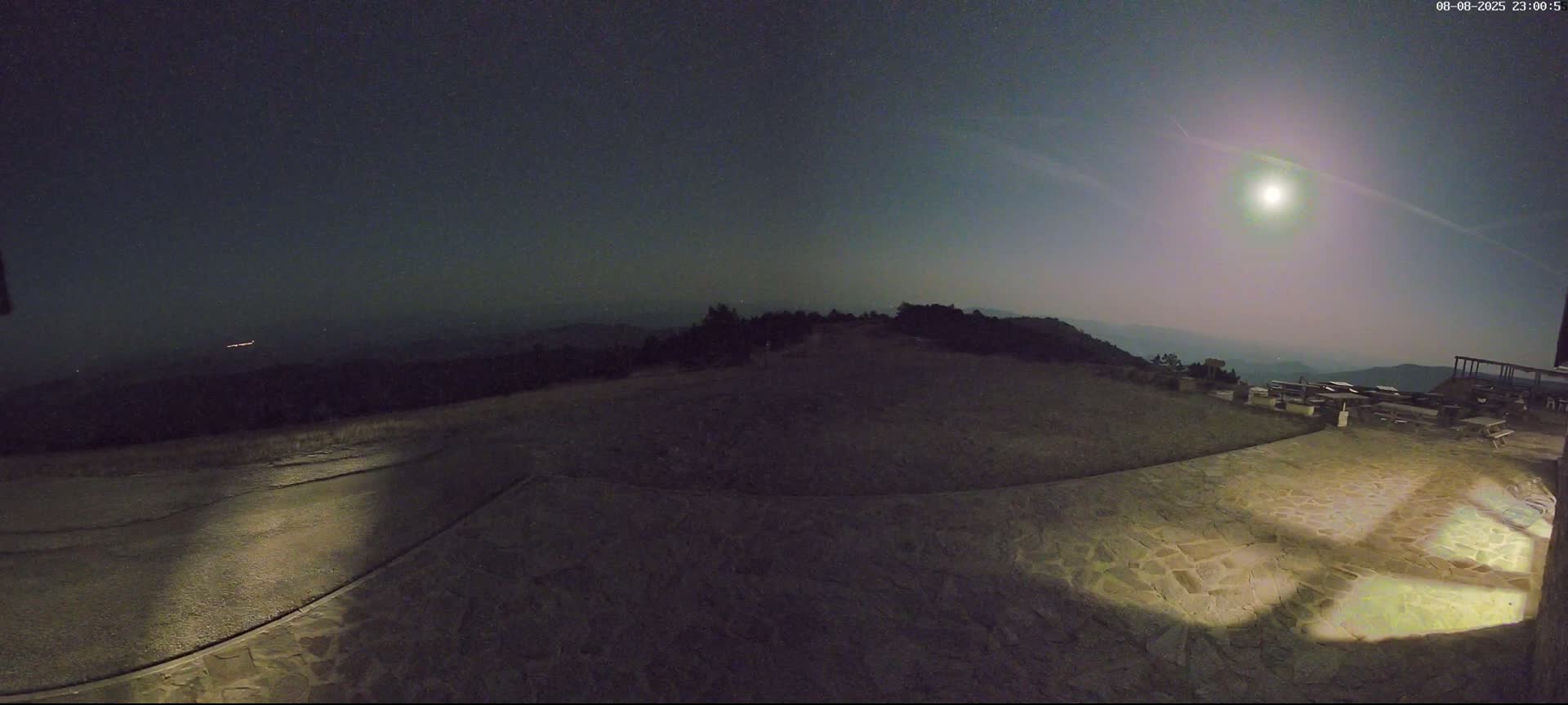 Val-d'Aigoual, Mont Aigoual East Summit (Sommet Est) Live Cam - Le Vigan, Gard, Occitanie, France