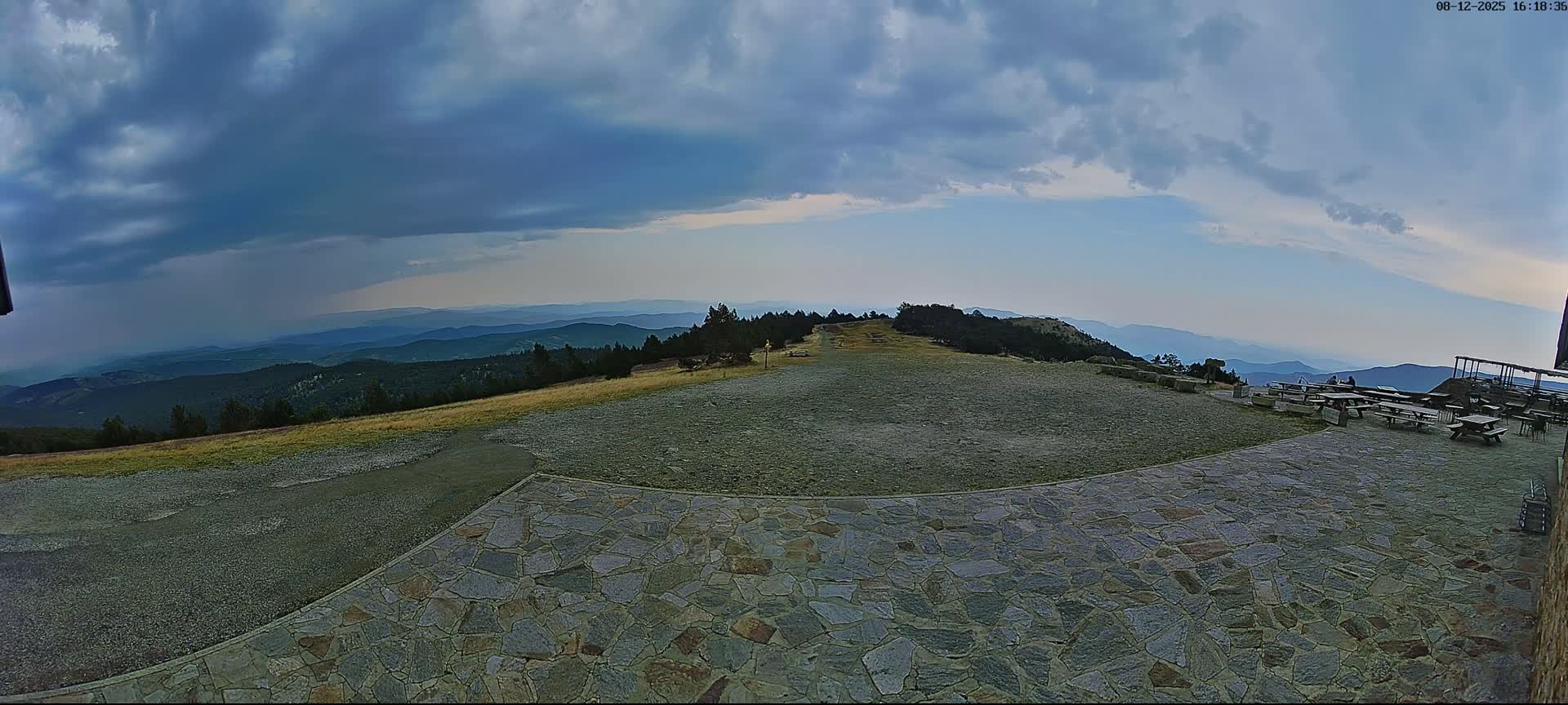 Val-d'Aigoual, Mont Aigoual East Summit (Sommet Est) Live Cam - Le Vigan, Gard, Occitanie, France