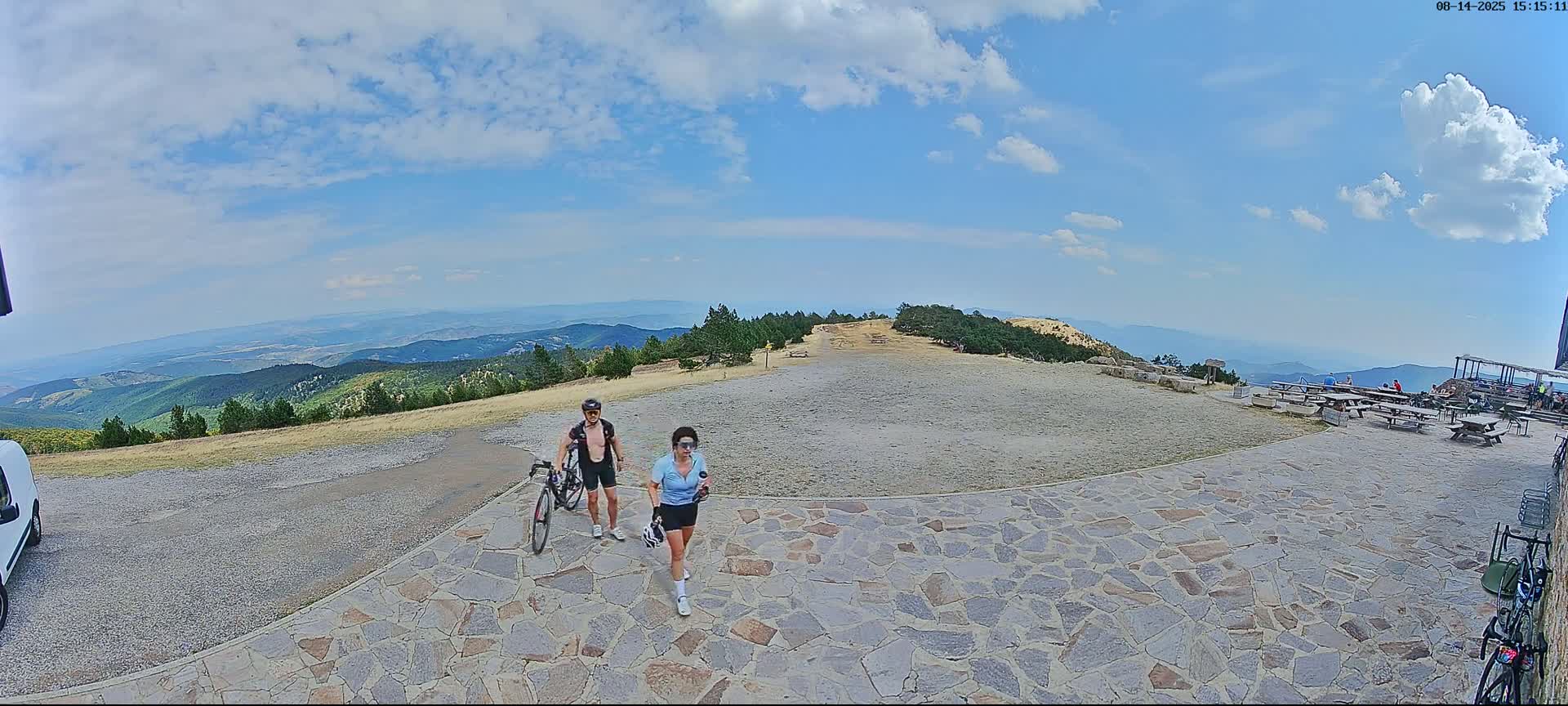 Val-d'Aigoual, Mont Aigoual East Summit (Sommet Est) Live Cam - Le Vigan, Gard, Occitanie, France