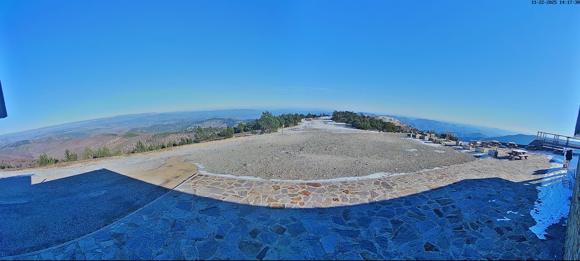 Val-d'Aigoual, Mont Aigoual East Summit (Sommet Est) Live Cam - Le Vigan, Gard, Occitanie, France