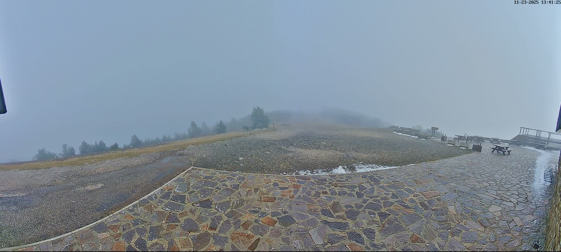 Val-d'Aigoual, Mont Aigoual East Summit (Sommet Est) Live Cam - Le Vigan, Gard, Occitanie, France