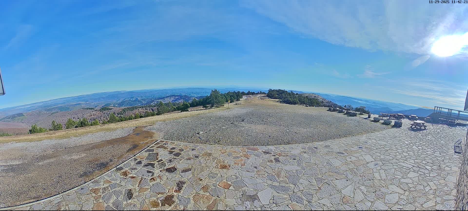 Val-d'Aigoual, Mont Aigoual East Summit (Sommet Est) Live Cam - Le Vigan, Gard, Occitanie, France