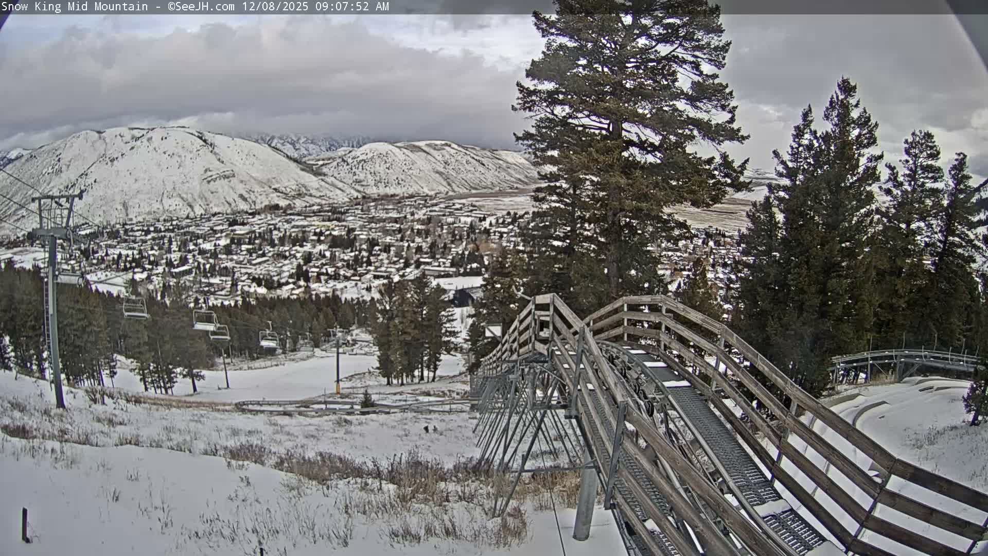 Jackson City Skyline & Alpine Slide Live Cam - Jackson, Teton, Wyoming, USA