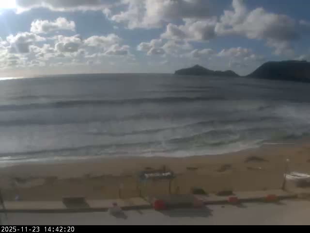 Corfu, Paralia Agios Georgios Beach Live Cam - San George, Agious Georgious, North Corfu (Vóreia Kérkyra), Corfu (Kérkyra), Ionian Islands (Periféreia Ioníon Níson), Greece