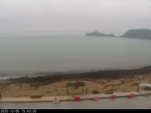 Corfu, Paralia Agios Georgios Beach Live Cam - San George, Agious Georgious, North Corfu (Vóreia Kérkyra), Corfu (Kérkyra), Ionian Islands (Periféreia Ioníon Níson), Greece