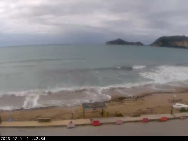 Corfu, Paralia Agios Georgios Beach Live Cam - San George, Agious Georgious, North Corfu (Vóreia Kérkyra), Corfu (Kérkyra), Ionian Islands (Periféreia Ioníon Níson), Greece
