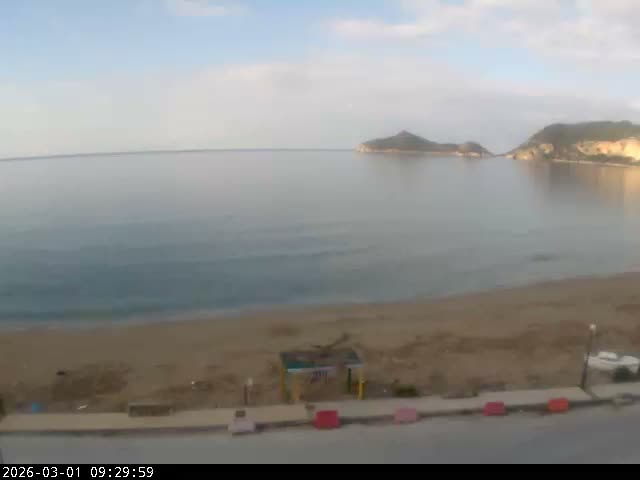 Corfu, Paralia Agios Georgios Beach Live Cam - San George, Agious Georgious, North Corfu (Vóreia Kérkyra), Corfu (Kérkyra), Ionian Islands (Periféreia Ioníon Níson), Greece