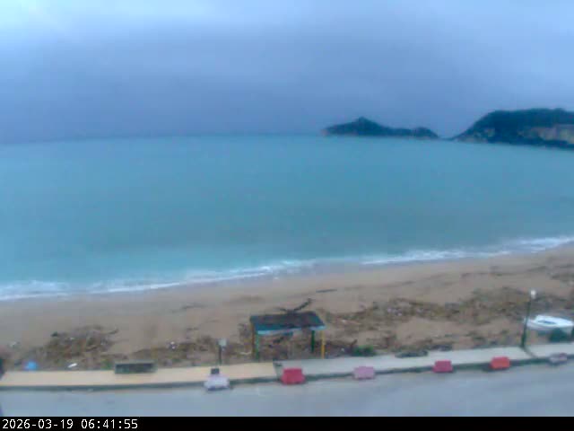 Corfu, Paralia Agios Georgios Beach Live Cam - San George, Agious Georgious, North Corfu (Vóreia Kérkyra), Corfu (Kérkyra), Ionian Islands (Periféreia Ioníon Níson), Greece