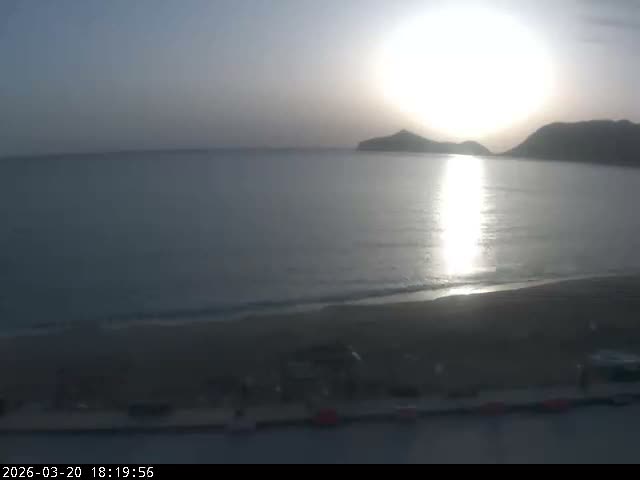 Corfu, Paralia Agios Georgios Beach Live Cam - San George, Agious Georgious, North Corfu (Vóreia Kérkyra), Corfu (Kérkyra), Ionian Islands (Periféreia Ioníon Níson), Greece