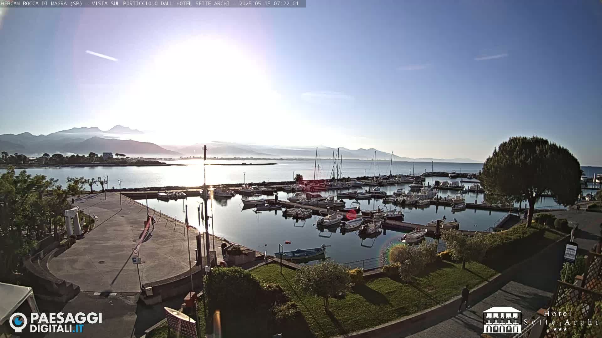  Bocca di Magra Harbor Live Cam - La Spezia, Liguria, Italy