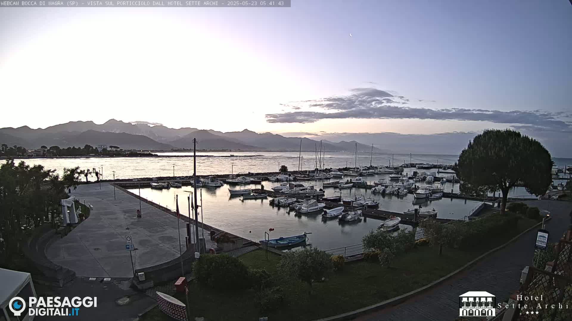  Bocca di Magra Harbor Live Cam - La Spezia, Liguria, Italy