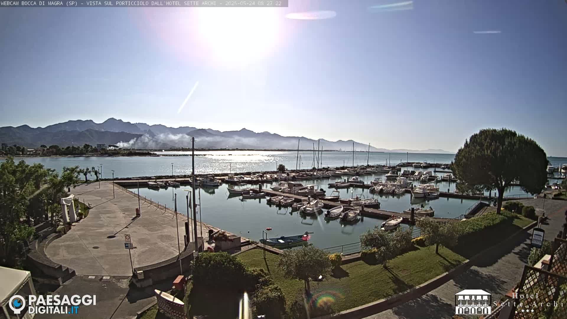  Bocca di Magra Harbor Live Cam - La Spezia, Liguria, Italy