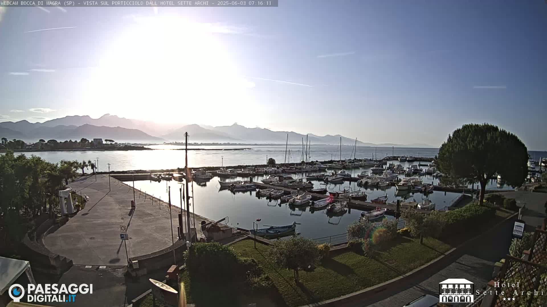  Bocca di Magra Harbor Live Cam - La Spezia, Liguria, Italy