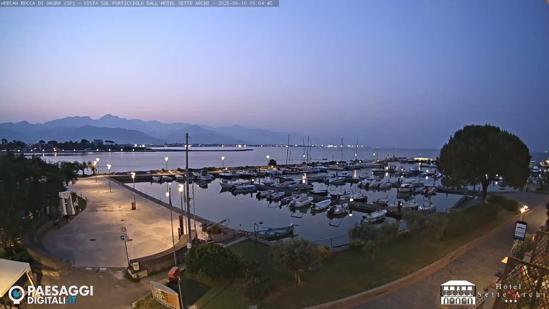  Bocca di Magra Harbor Live Cam - La Spezia, Liguria, Italy