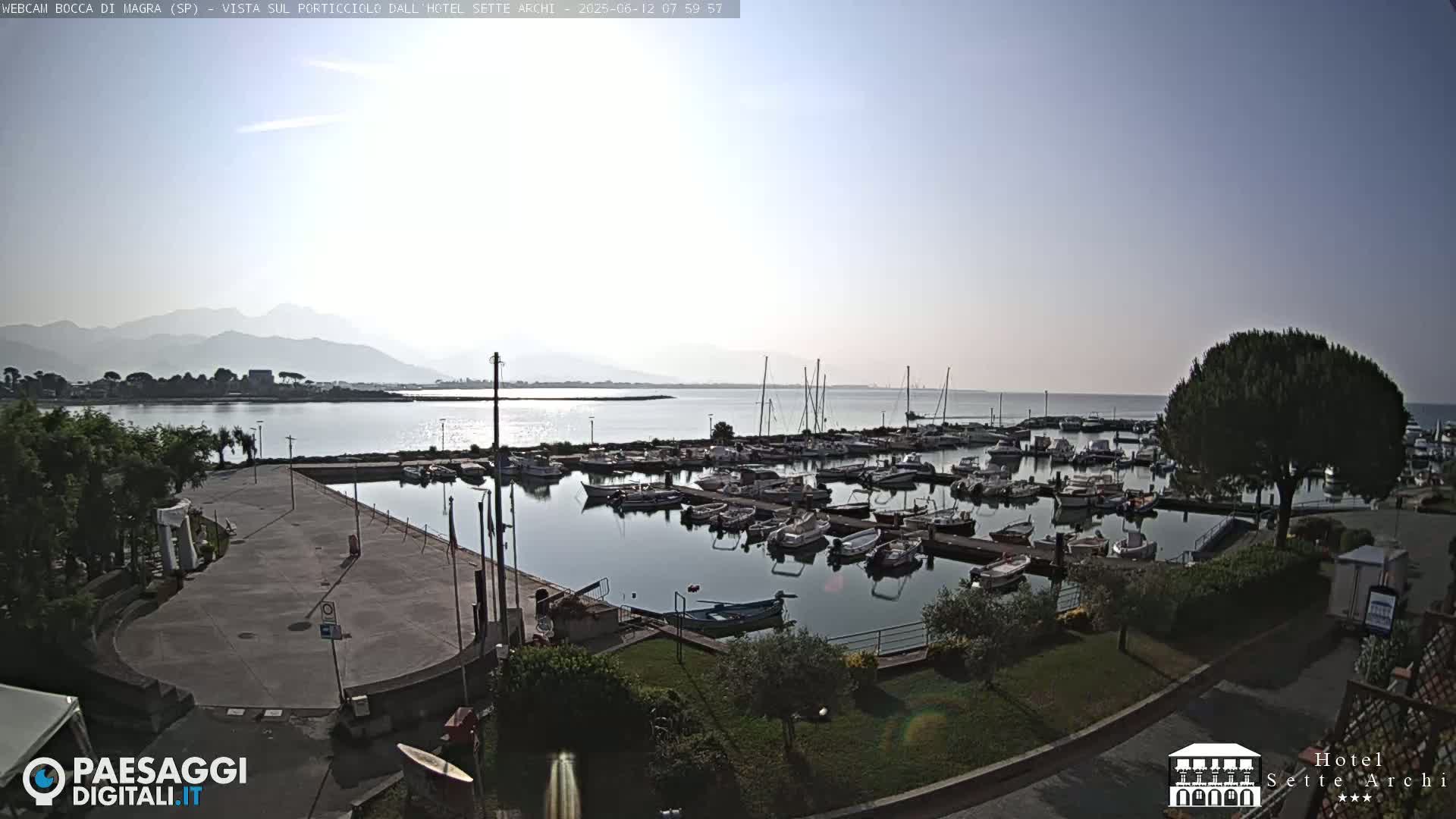  Bocca di Magra Harbor Live Cam - La Spezia, Liguria, Italy