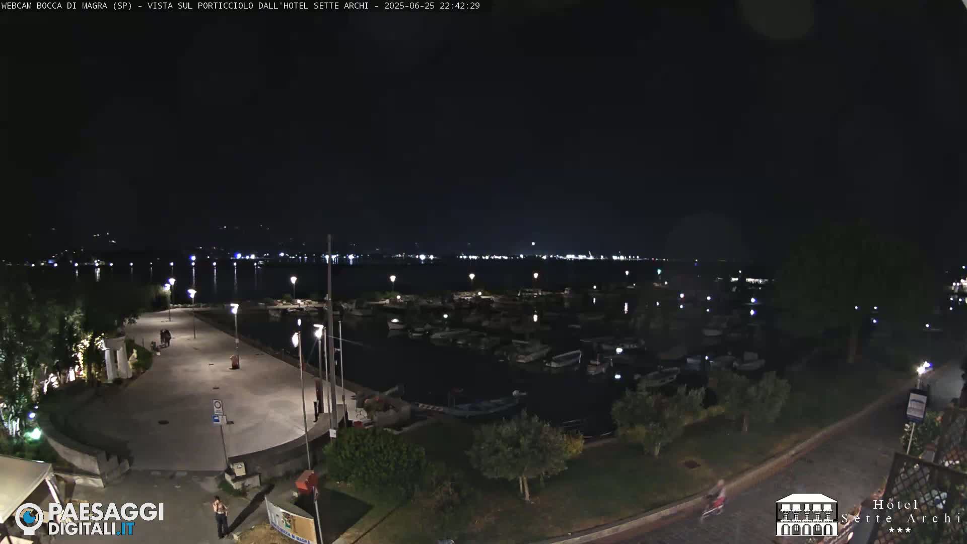  Bocca di Magra Harbor Live Cam - La Spezia, Liguria, Italy