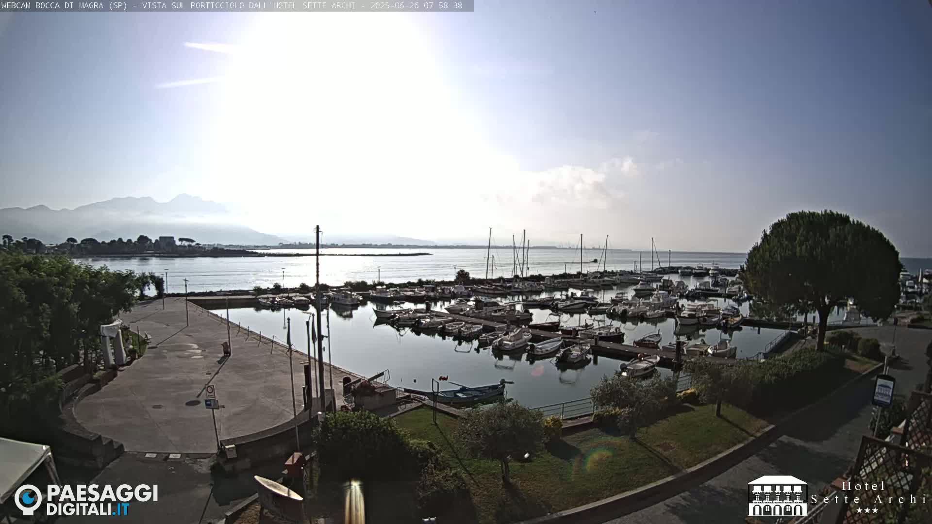  Bocca di Magra Harbor Live Cam - La Spezia, Liguria, Italy