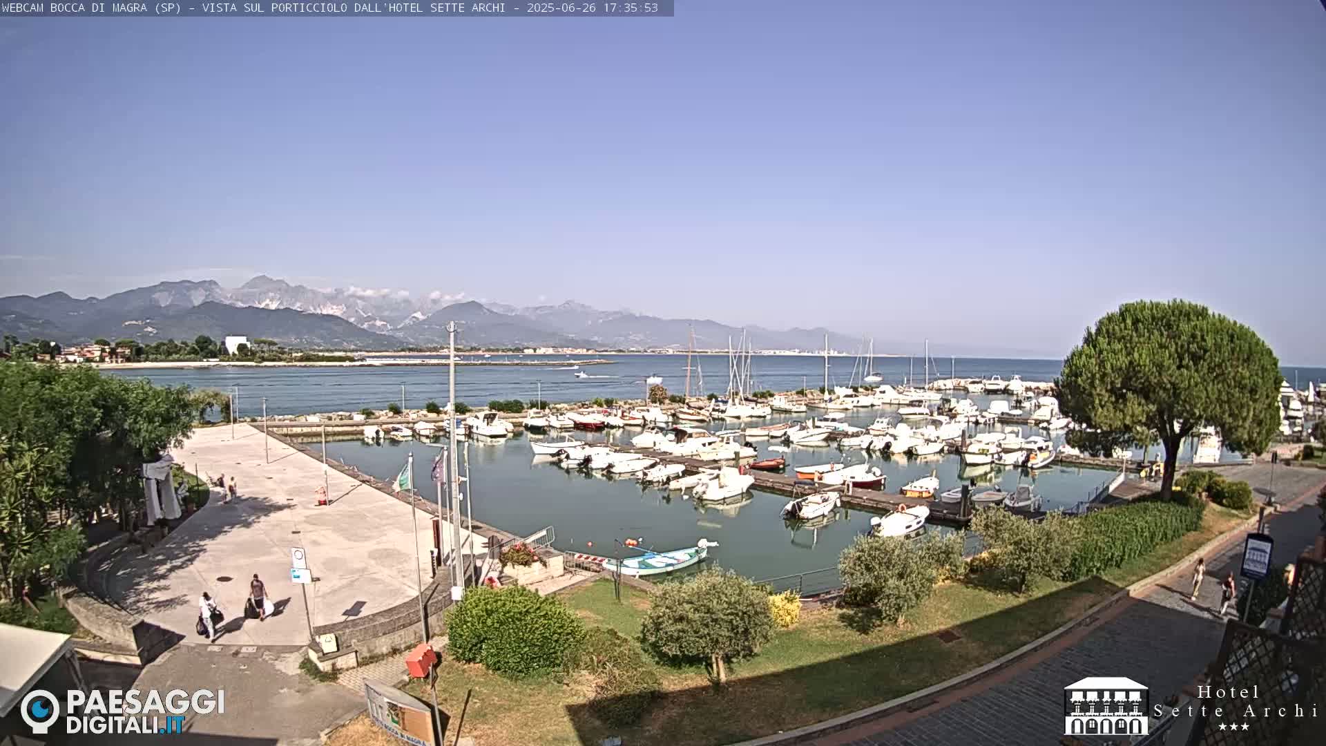  Bocca di Magra Harbor Live Cam - La Spezia, Liguria, Italy