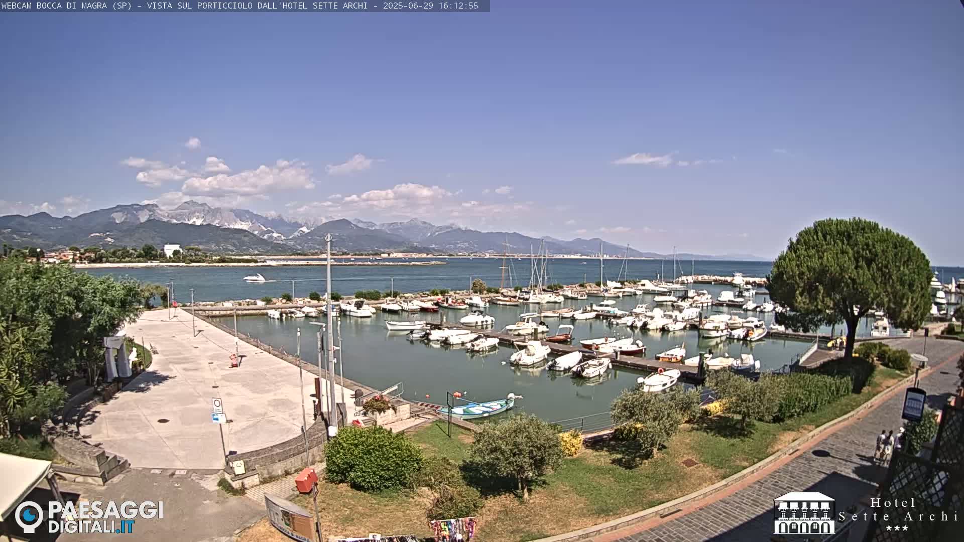  Bocca di Magra Harbor Live Cam - La Spezia, Liguria, Italy