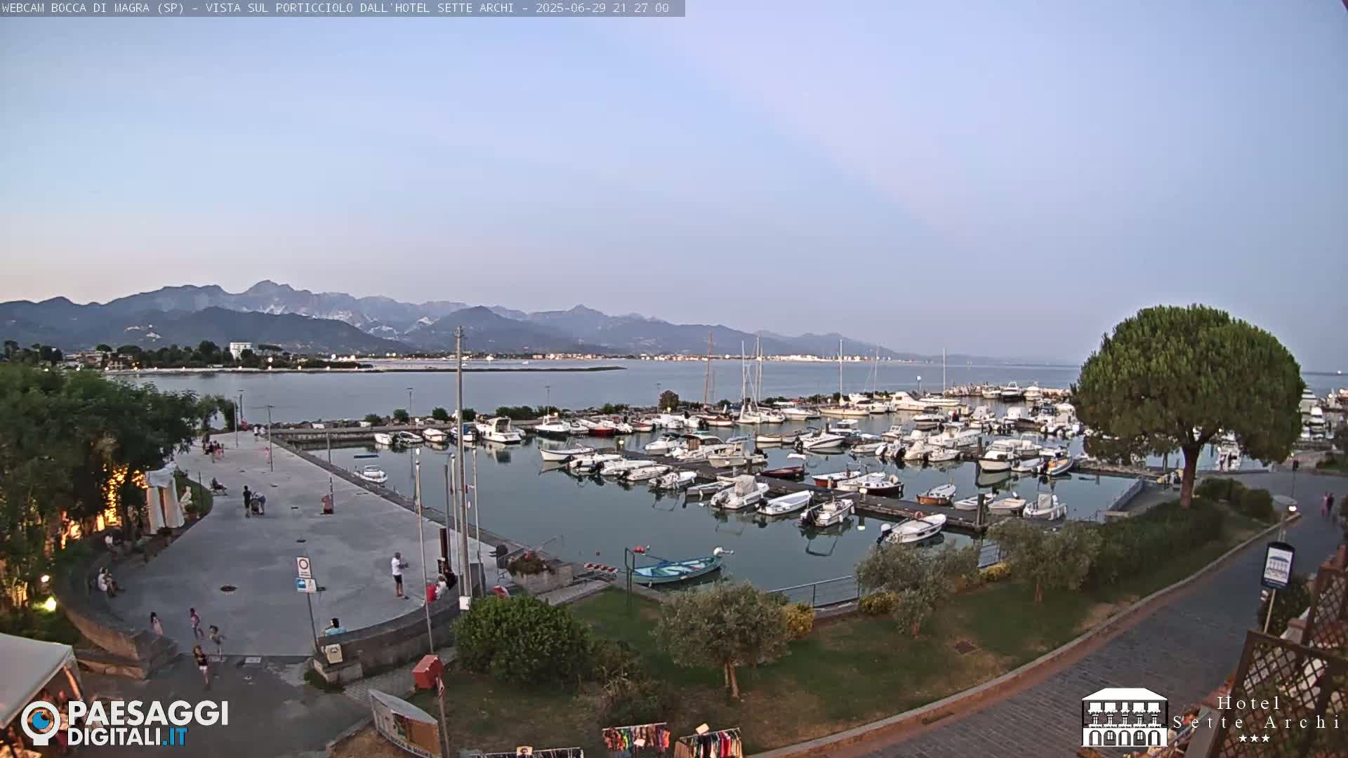  Bocca di Magra Harbor Live Cam - La Spezia, Liguria, Italy