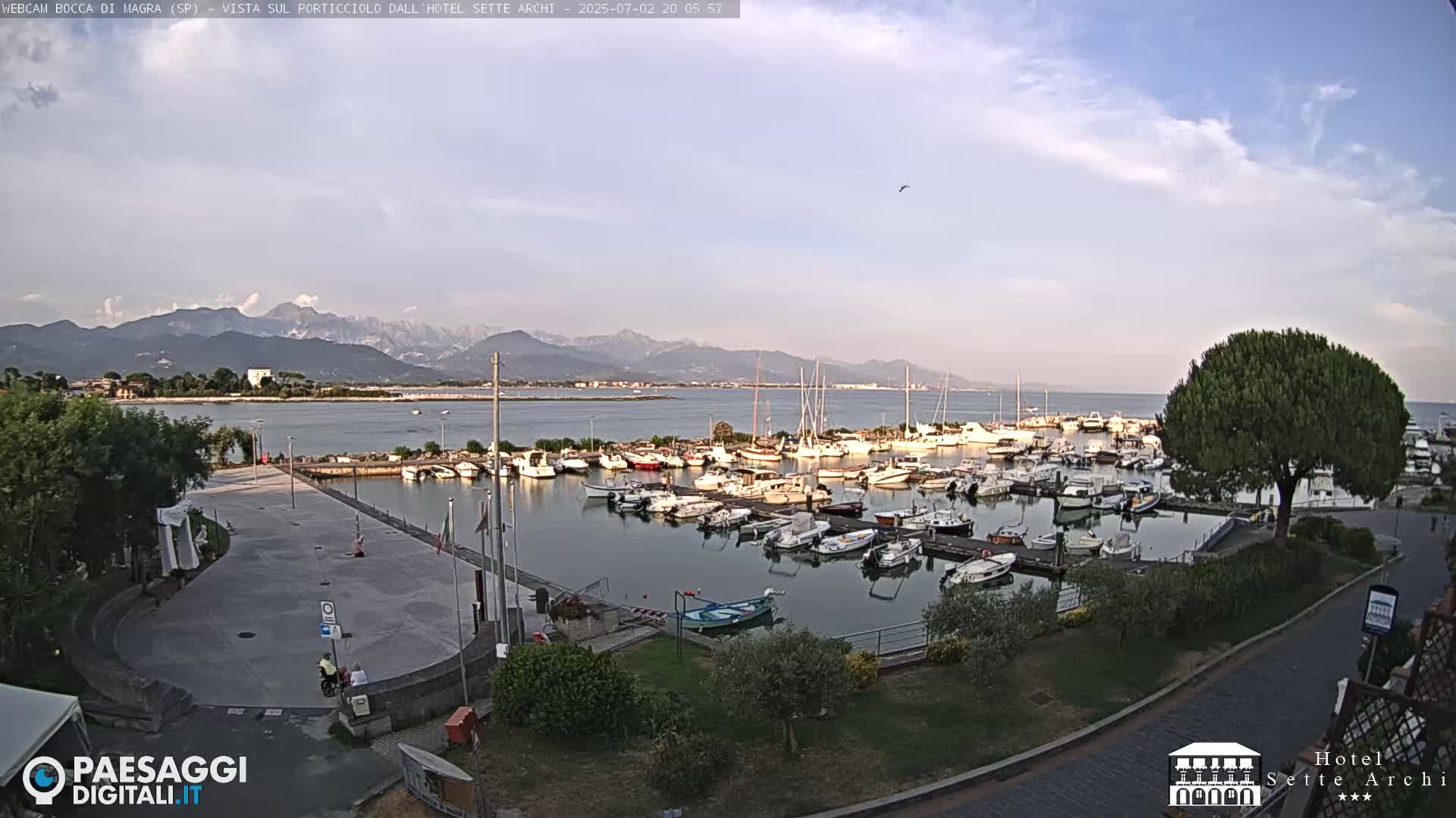  Bocca di Magra Harbor Live Cam - La Spezia, Liguria, Italy