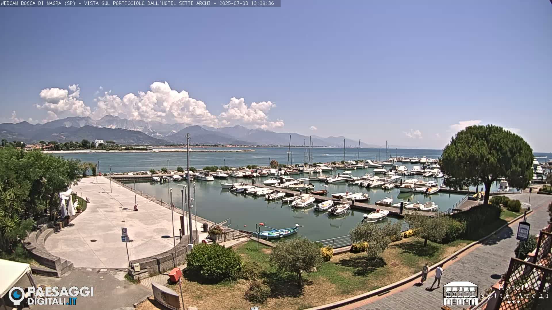  Bocca di Magra Harbor Live Cam - La Spezia, Liguria, Italy