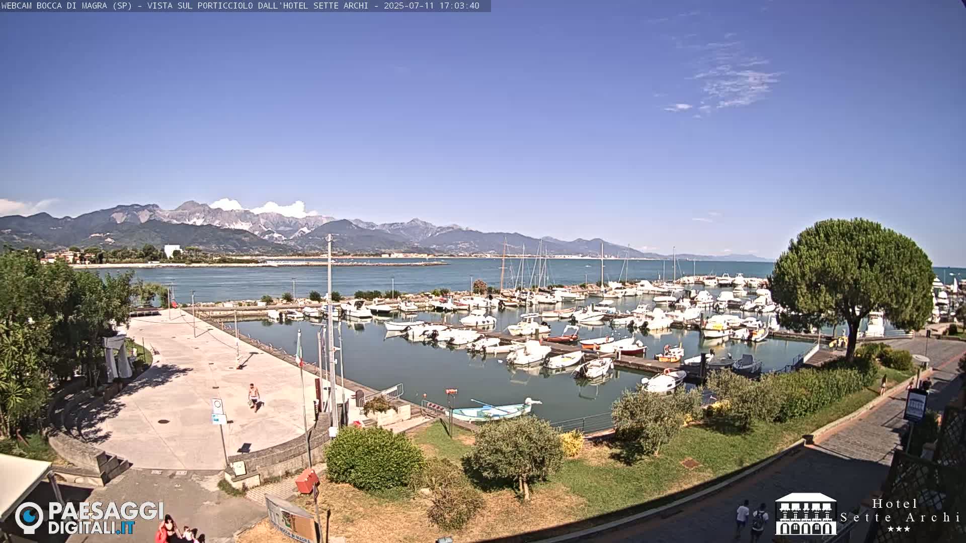  Bocca di Magra Harbor Live Cam - La Spezia, Liguria, Italy