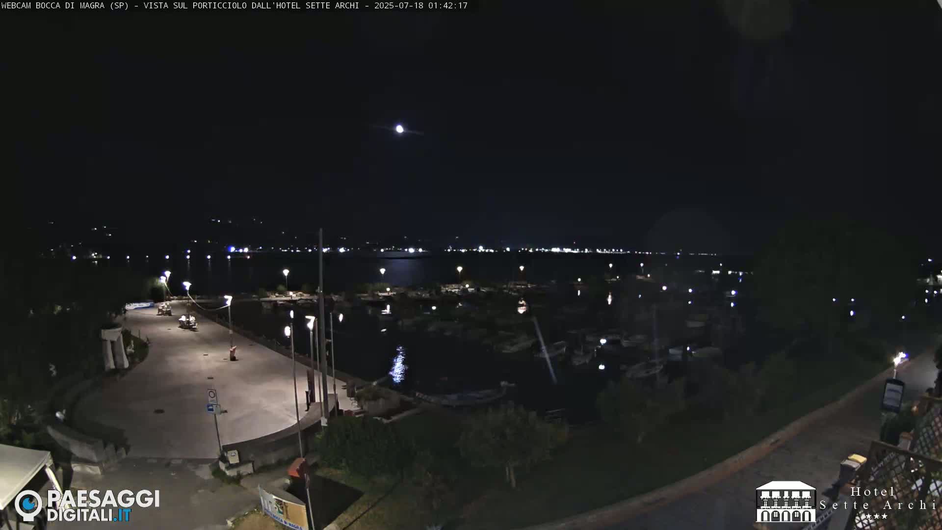  Bocca di Magra Harbor Live Cam - La Spezia, Liguria, Italy