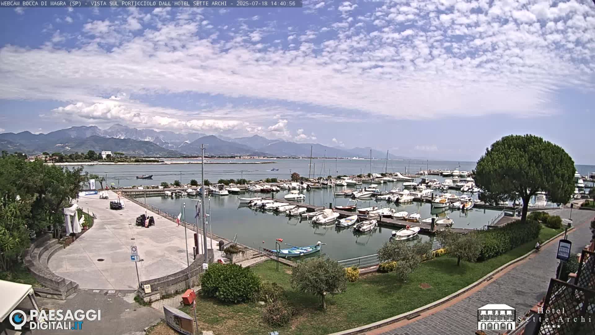  Bocca di Magra Harbor Live Cam - La Spezia, Liguria, Italy