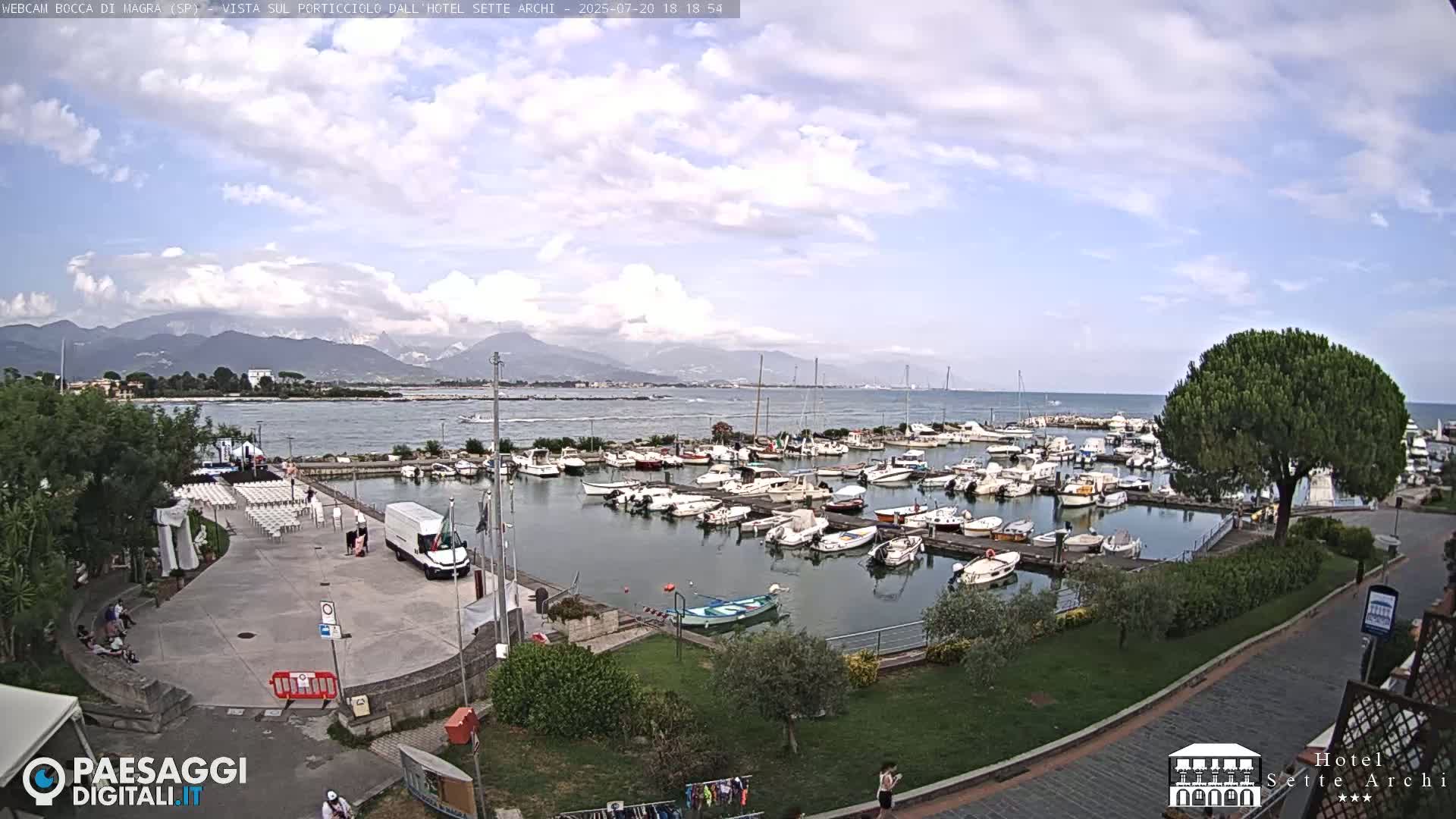  Bocca di Magra Harbor Live Cam - La Spezia, Liguria, Italy