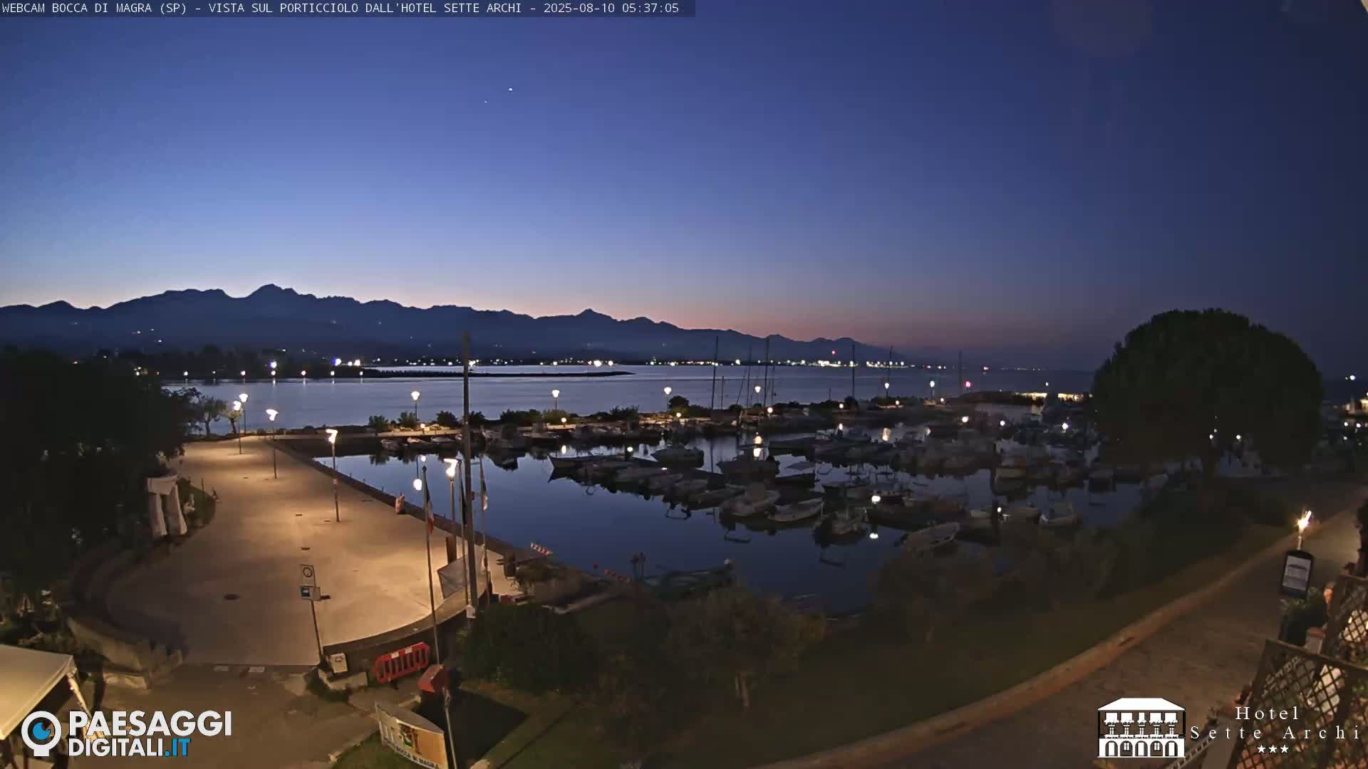 Bocca di Magra Harbor Live Cam - La Spezia, Liguria, Italy
