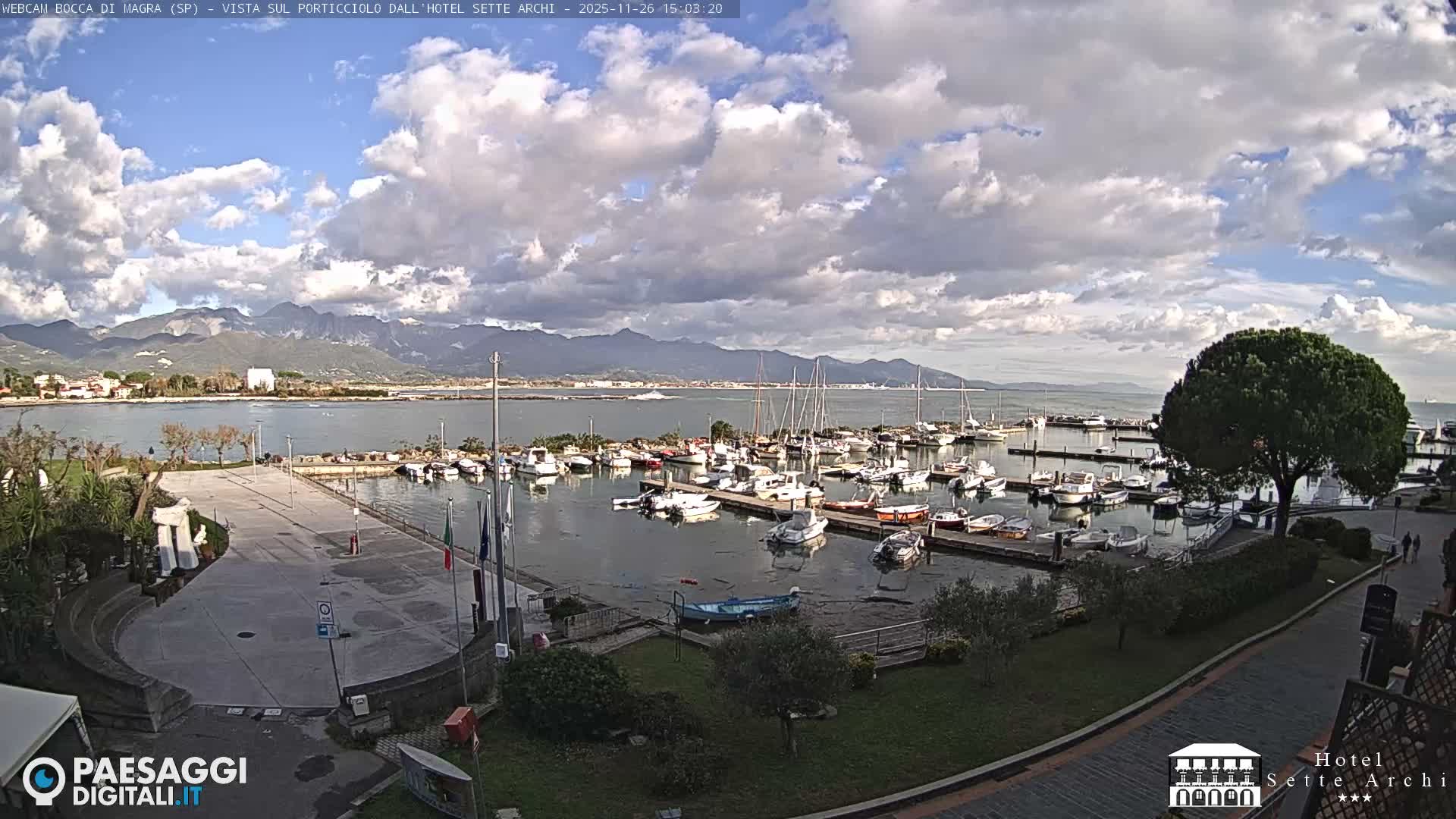  Bocca di Magra Harbor Live Cam - La Spezia, Liguria, Italy