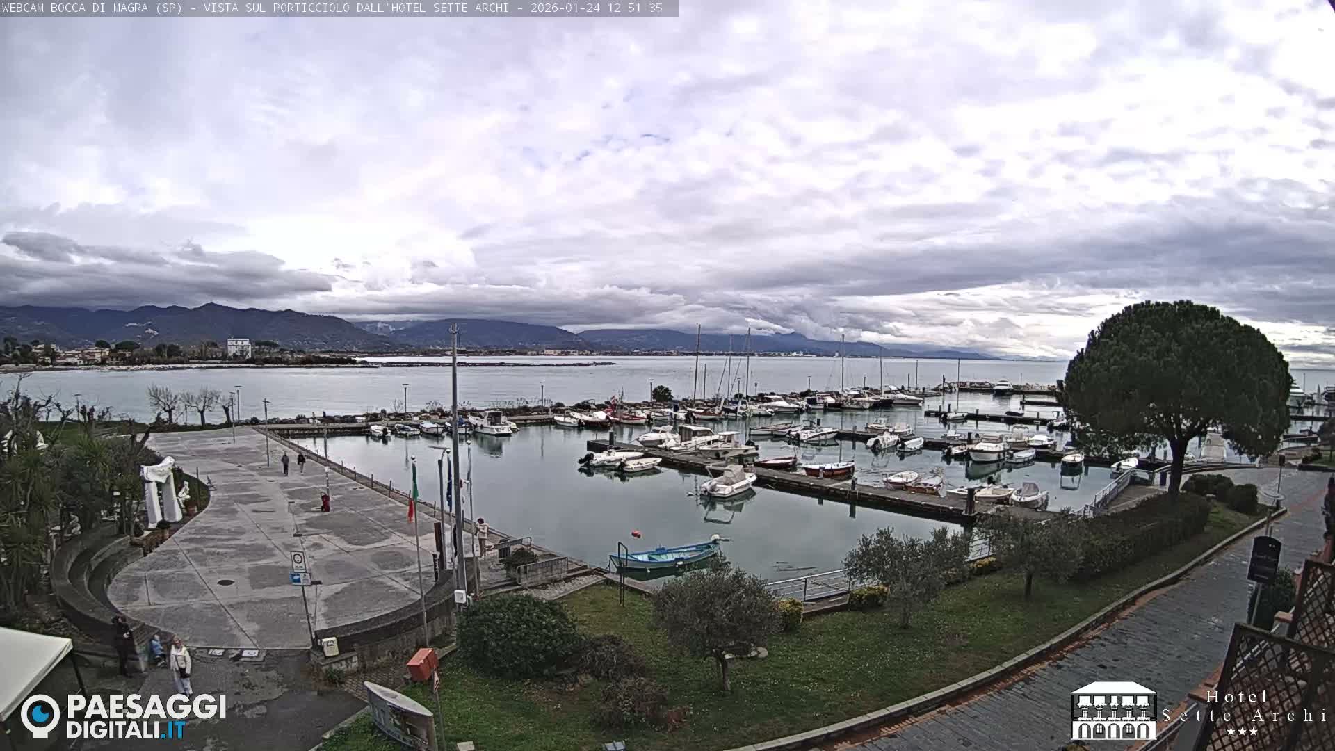  Bocca di Magra Harbor Live Cam - La Spezia, Liguria, Italy