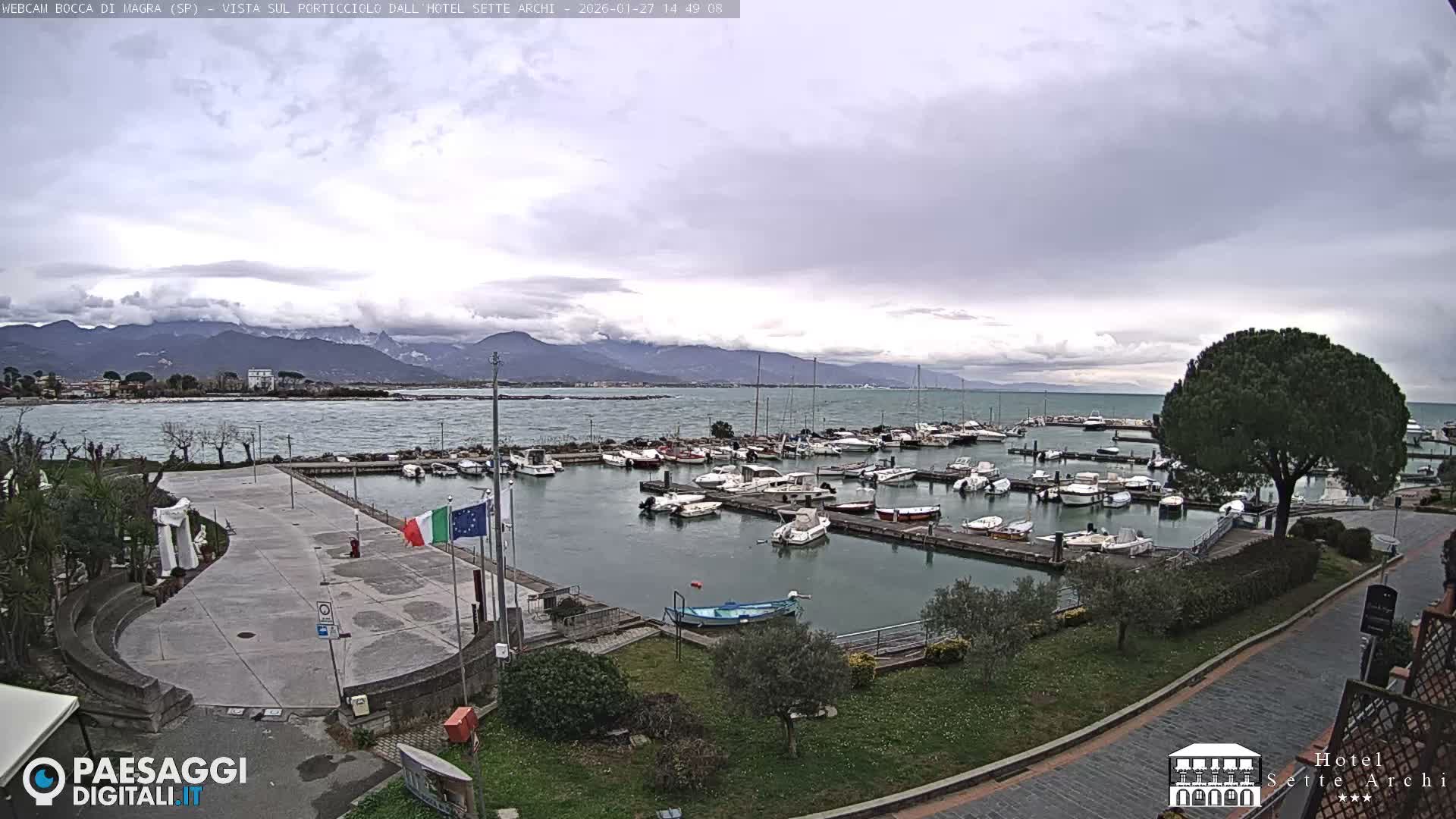  Bocca di Magra Harbor Live Cam - La Spezia, Liguria, Italy
