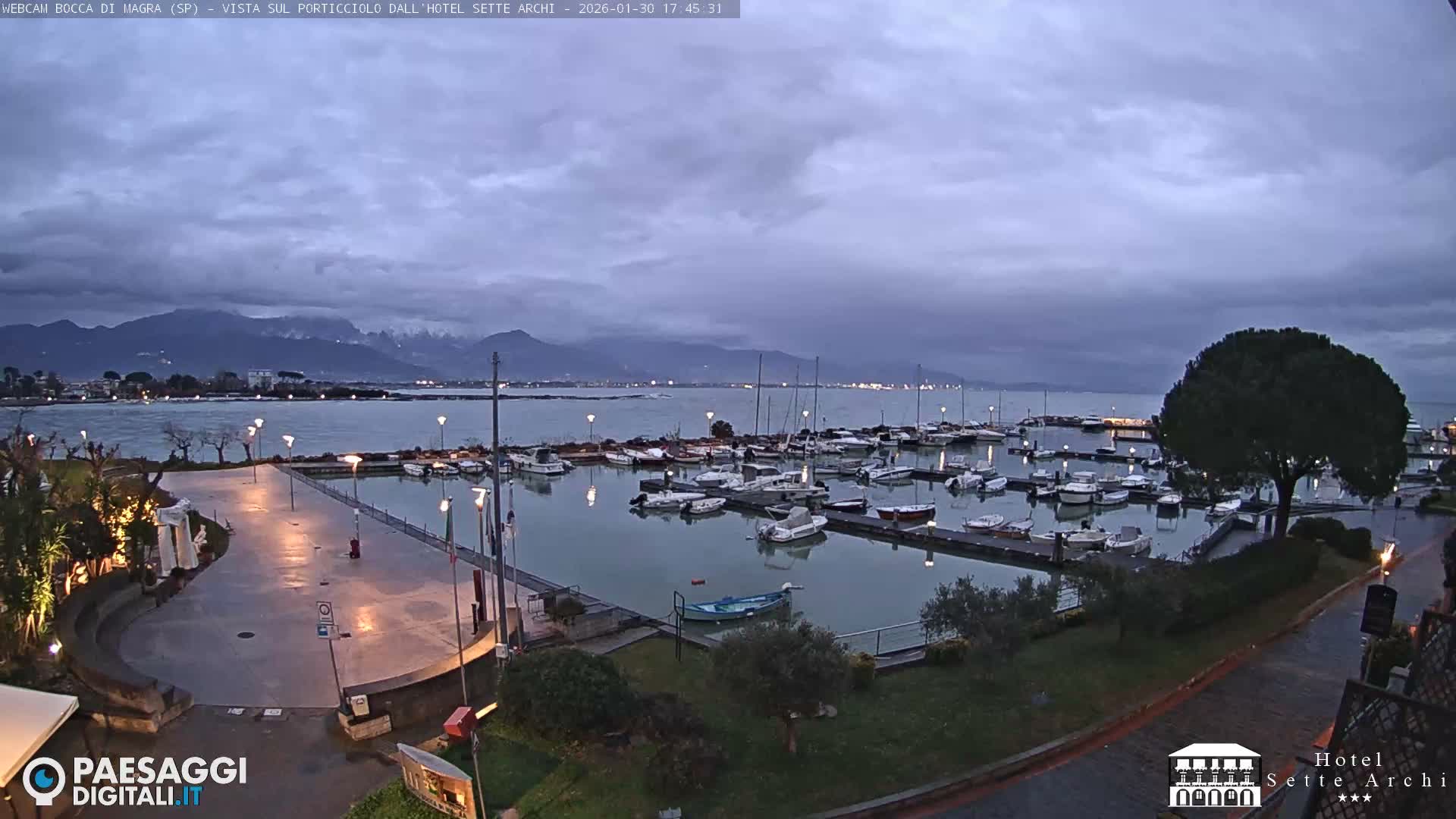  Bocca di Magra Harbor Live Cam - La Spezia, Liguria, Italy