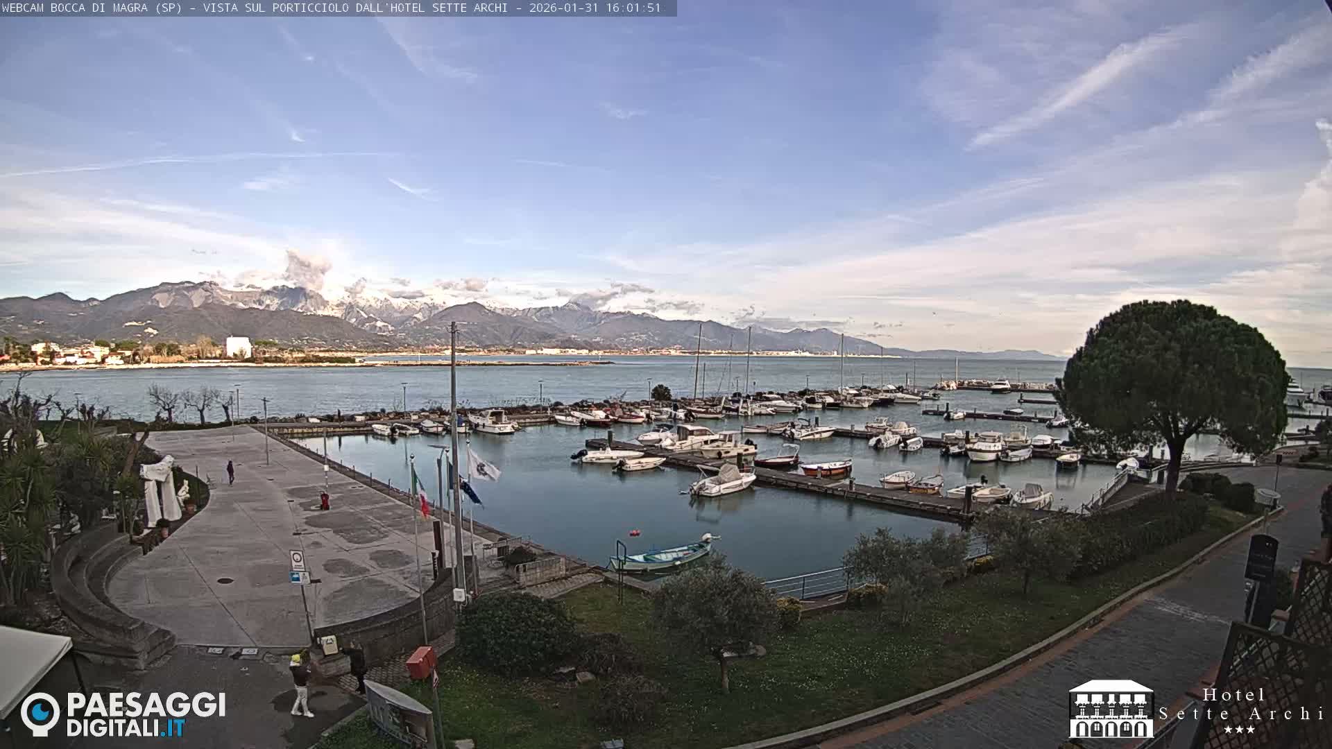  Bocca di Magra Harbor Live Cam - La Spezia, Liguria, Italy