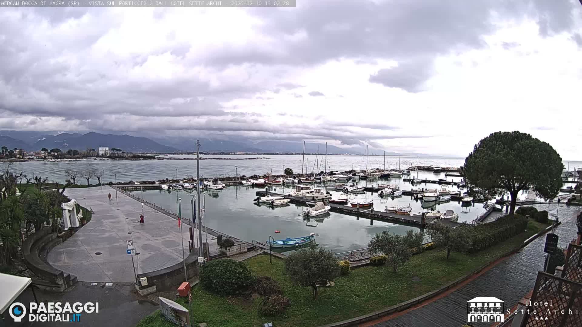  Bocca di Magra Harbor Live Cam - La Spezia, Liguria, Italy
