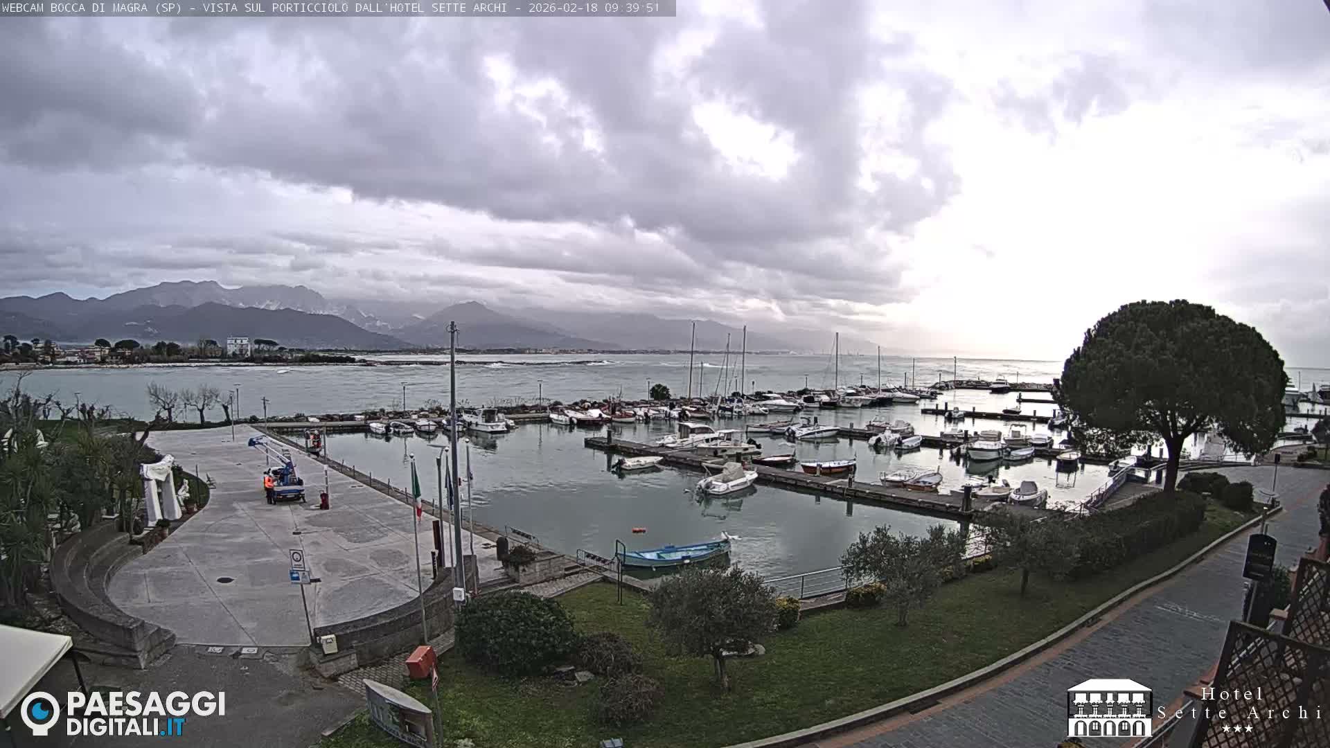  Bocca di Magra Harbor Live Cam - La Spezia, Liguria, Italy