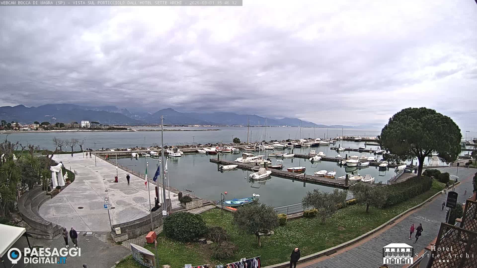  Bocca di Magra Harbor Live Cam - La Spezia, Liguria, Italy